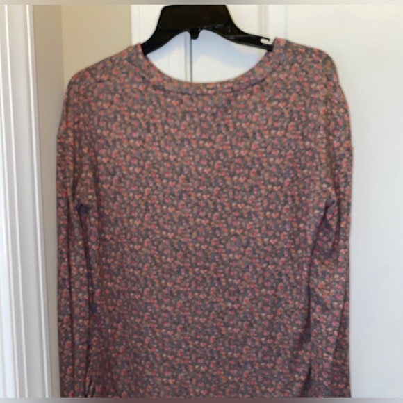 Lauran Conrad Top - Picture 2 of 8